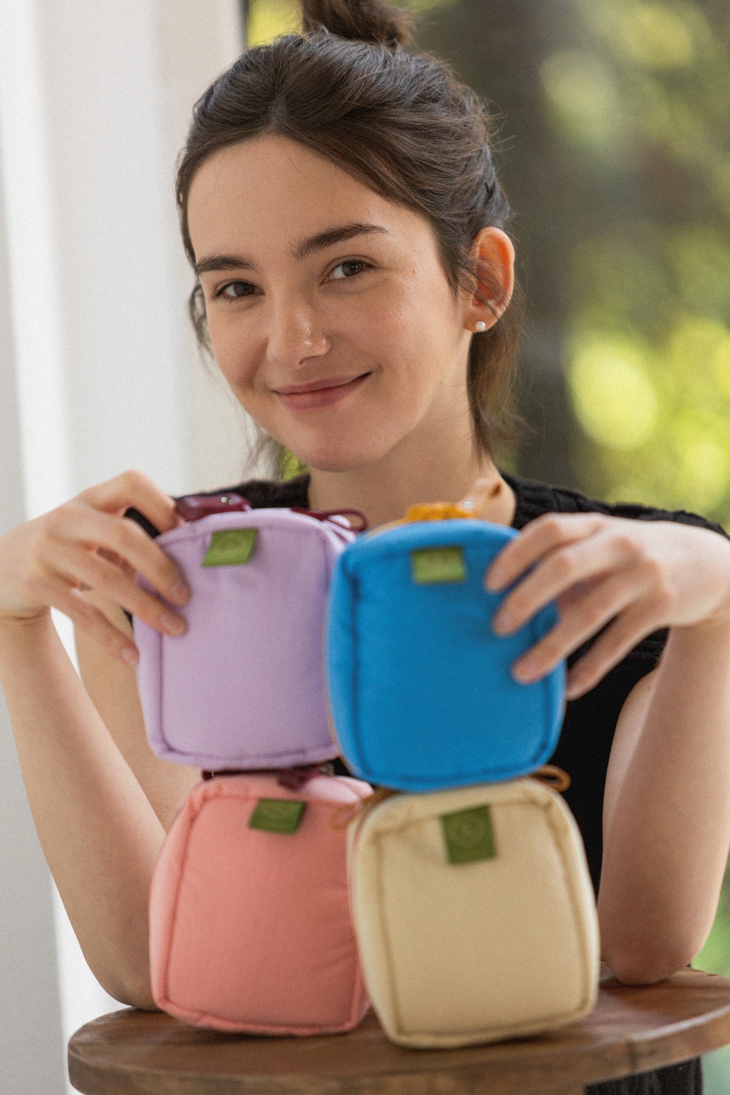 Standing makeup bag-in-bag Single